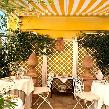 Palazzo Cherubini - Wellness e Spa Rossano Exterior foto