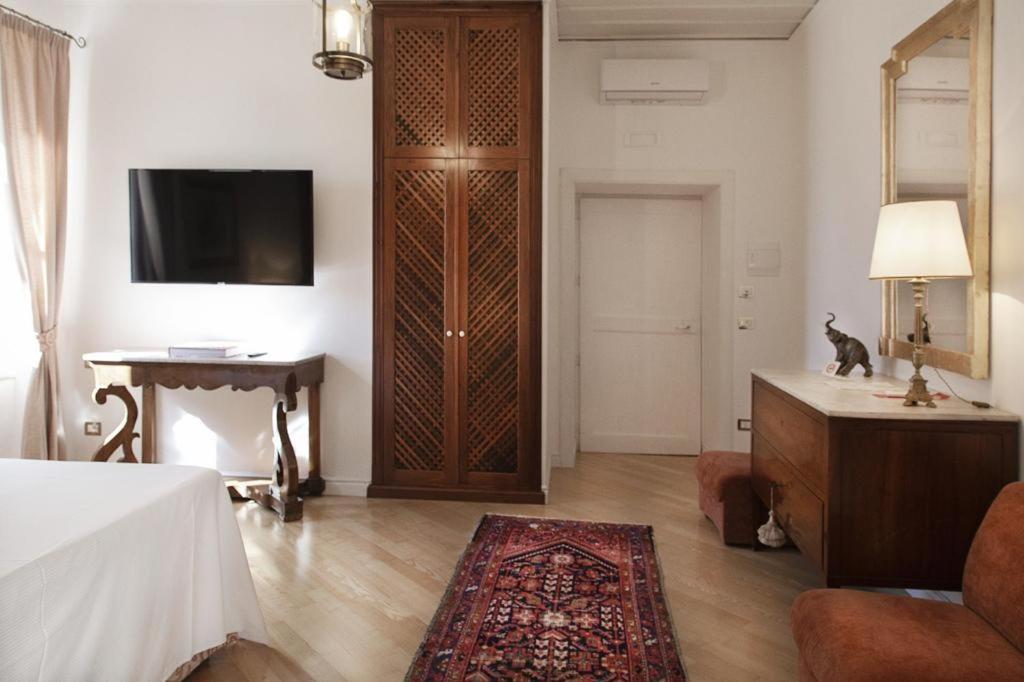 Palazzo Cherubini - Wellness e Spa Rossano Exterior foto