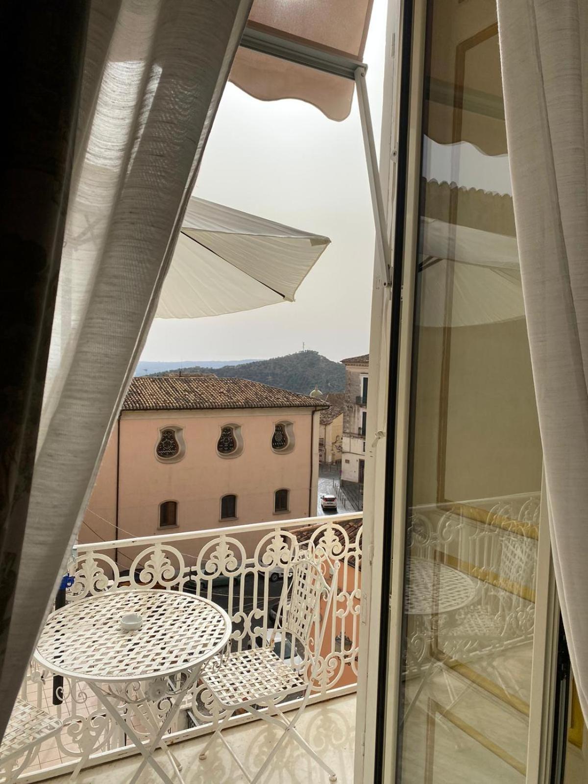 Palazzo Cherubini - Wellness e Spa Rossano Exterior foto
